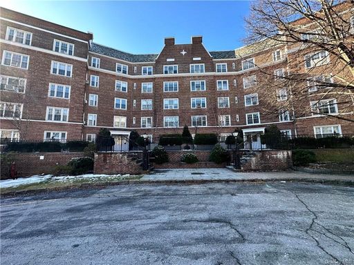Image 1 of 21 for 6 Midland Gardens #4A in Westchester, Bronxville, NY, 10708
