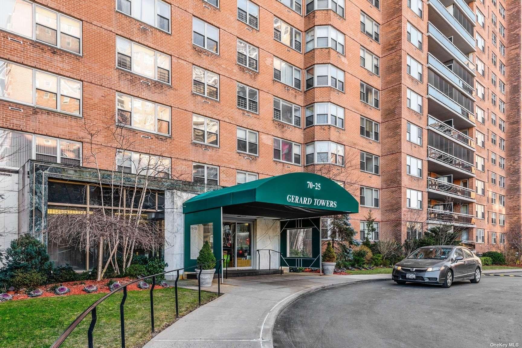70-25 Yellowstone Boulevard #10L in Queens, Forest Hills, NY 11375