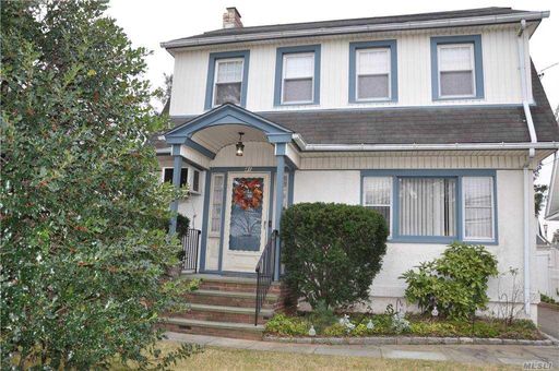 Image 1 of 23 for 41 Franklin Avenue in Long Island, Hewlett, NY, 11557