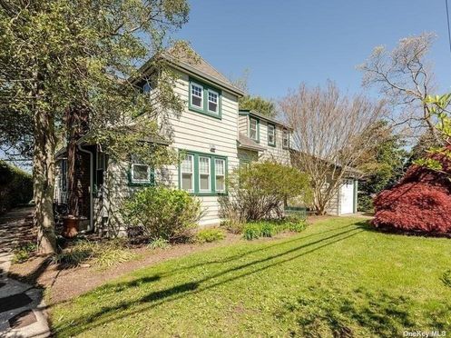 Image 1 of 35 for 268 Shore Drive in Long Island, Oakdale, NY, 11769