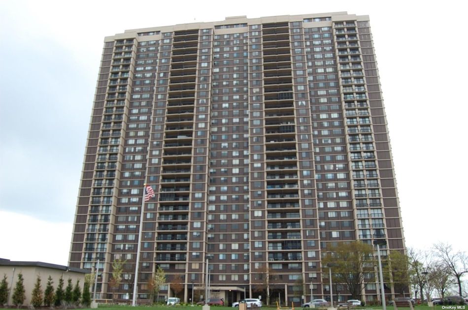 Image 1 of 34 for 27010 Grand Central Parkway #25a in Queens, Floral Park, NY, 11005