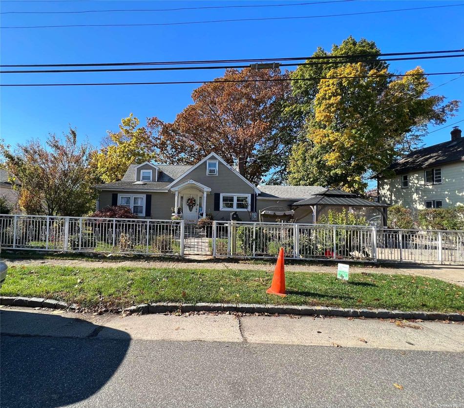 Image 1 of 3 for 227 Wright Street in Long Island, Westbury, NY, 11590
