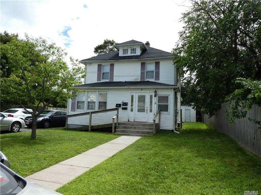 Image 1 of 2 for 5 Lakeview Avenue in Long Island, Bay Shore, NY, 11706