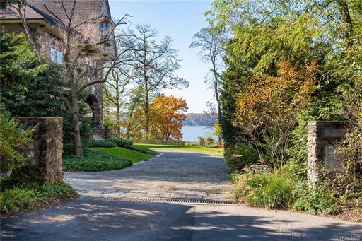 Image 1 of 36 for 77 Chestnut Street in Westchester, Dobbs Ferry, NY, 10522