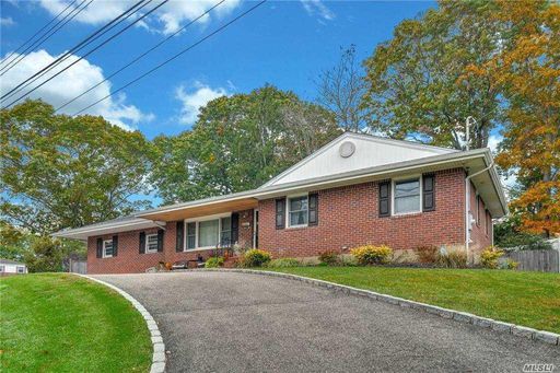 Image 1 of 26 for 27 Acorn Drive in Long Island, E. Northport, NY, 11731