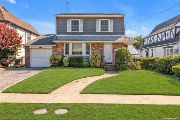 Image 1 of 19 for 8 Howland Road in Long Island, East Rockaway, NY, 11518