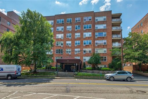 Image 1 of 19 for 10 Old Mamaroneck Road #2K in Westchester, White Plains, NY, 10605