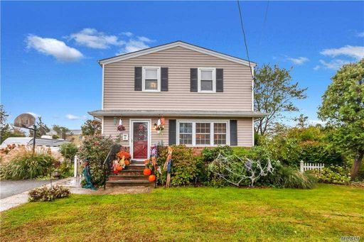 Image 1 of 27 for 46 Bedell Street in Long Island, Lindenhurst, NY, 11757