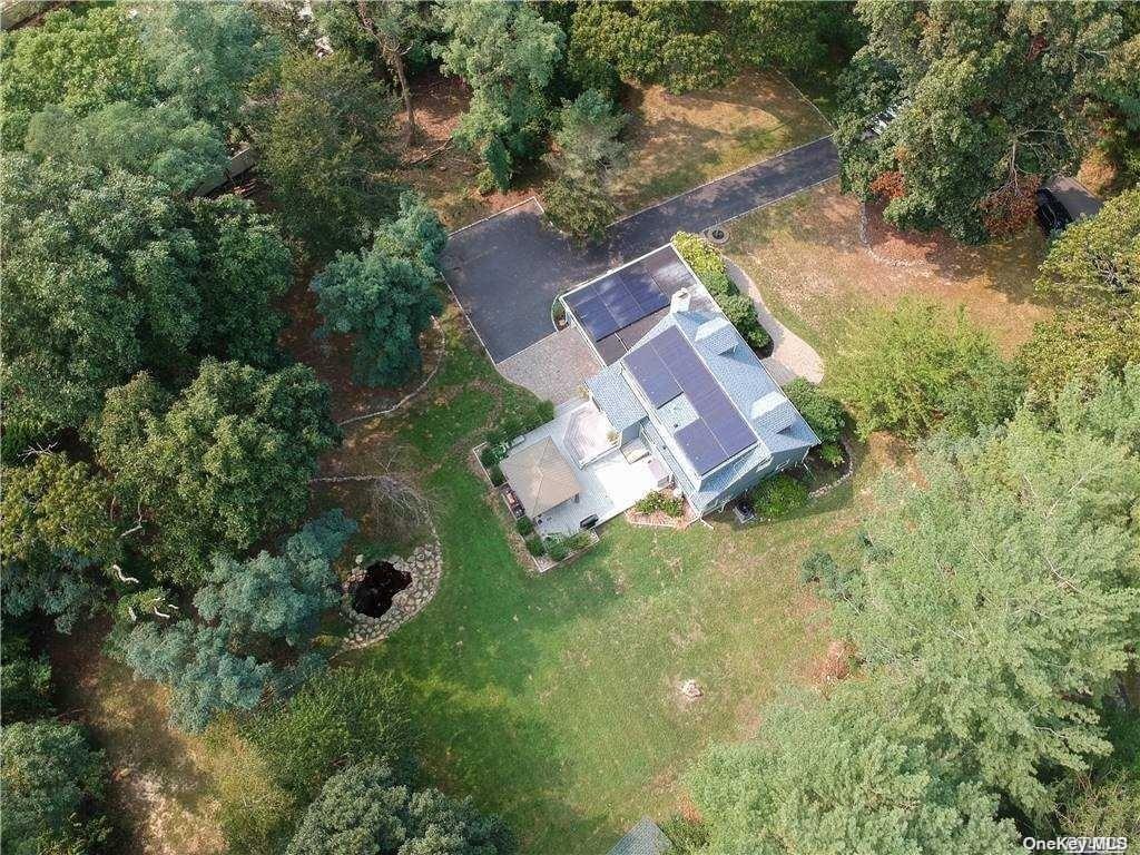 55 Emmetts Lane in Long Island, Wading River, NY 11792