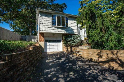 Image 1 of 15 for 17 Reservoir Avenue in Long Island, Northport, NY, 11768
