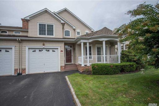 Image 1 of 33 for 17 Daniels Way in Long Island, Bay Shore, NY, 11706