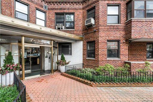 Image 1 of 12 for 69-60 108th Street #618 in Queens, Forest Hills, NY, 11375