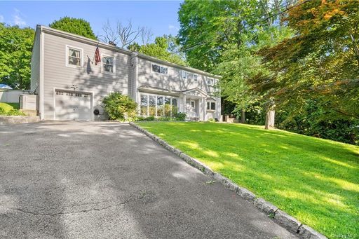 Image 1 of 30 for 10 Somerstown Road in Westchester, Ossining, NY, 10562