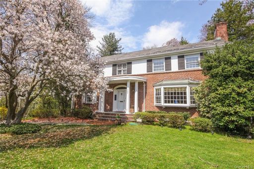 Image 1 of 22 for 165 Mamaroneck Road in Westchester, Scarsdale, NY, 10583