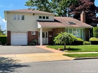 Image 1 of 35 for 135 Chester Avenue in Long Island, Massapequa Park, NY, 11762