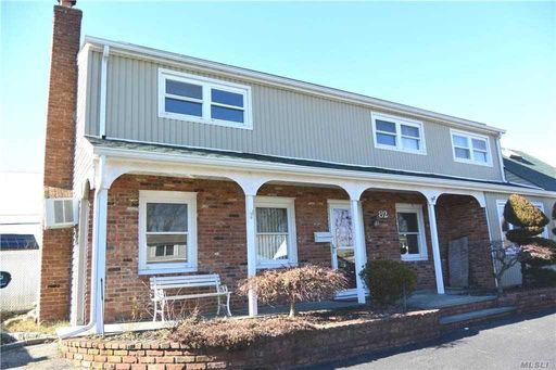 Image 1 of 36 for 82 Slate Ln in Long Island, Levittown, NY, 11756