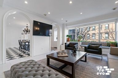 Image 1 of 14 for 402 East 90th Street #3C/4C in Manhattan, New York, NY, 10128