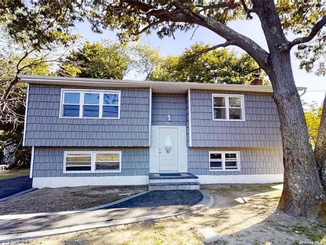Image 1 of 28 for 96 Brooklyn Avenue in Long Island, Wyandanch, NY, 11798