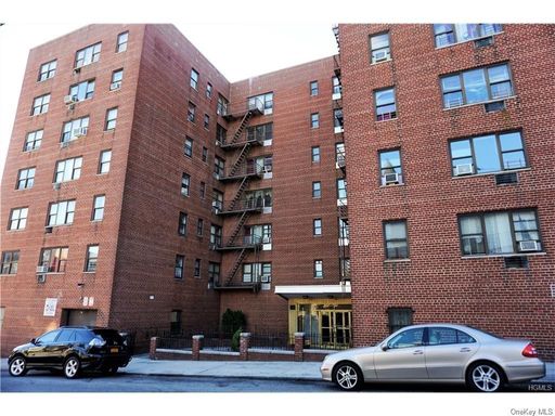Image 1 of 23 for 143 Bruce Avenue #7C in Westchester, Yonkers, NY, 10705