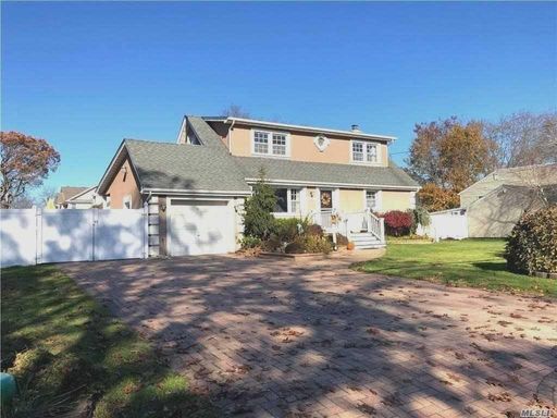 Image 1 of 18 for 39 Alinda Avenue in Long Island, West Islip, NY, 11795