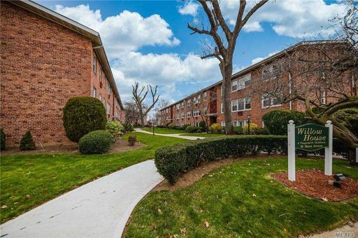 Image 1 of 16 for 61 Maine Avenue #F11 in Long Island, Rockville Centre, NY, 11570