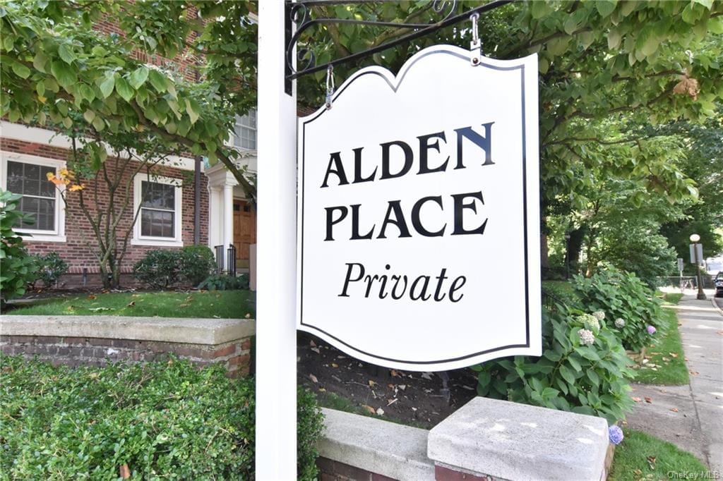 25 Alden Place #25 in Westchester, Mount Vernon, NY 10708