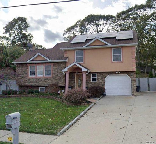 Image 1 of 21 for 24 Willow St in Long Island, Selden, NY, 11784