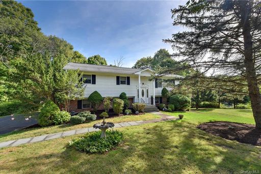 Image 1 of 32 for 3648 Dalewood Court in Westchester, Yorktown Heights, NY, 10598