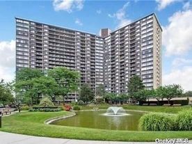 Image 1 of 16 for 2 Bay Club Drive #3Z4 in Queens, Bayside, NY, 11360