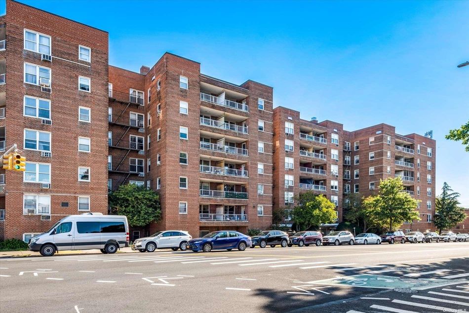 Image 1 of 15 for 60-11 Broadway #5M in Queens, Woodside, NY, 11377