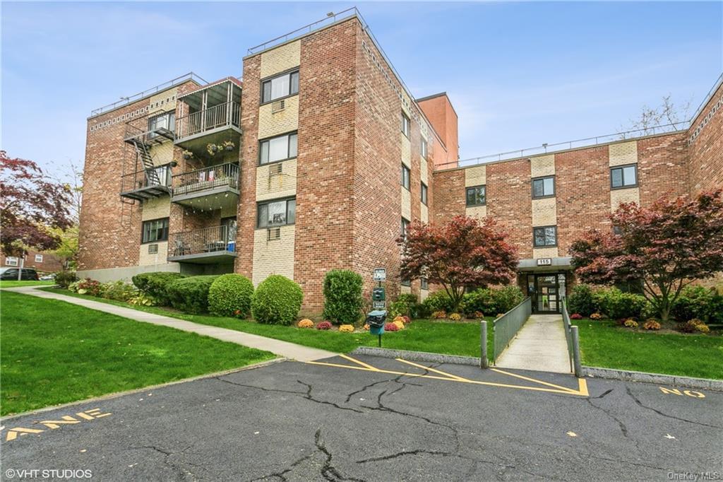 115 Dehaven Drive #310 in Westchester, Yonkers, NY 10703