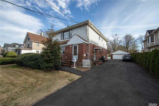 Image 1 of 50 for 30 Reid Ave in Long Island, Rockville Centre, NY, 11570