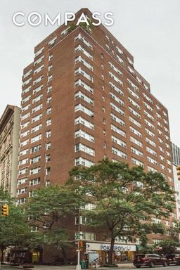 Image 1 of 2 for 77 East 12th Street #8B in Manhattan, New York, NY, 10003