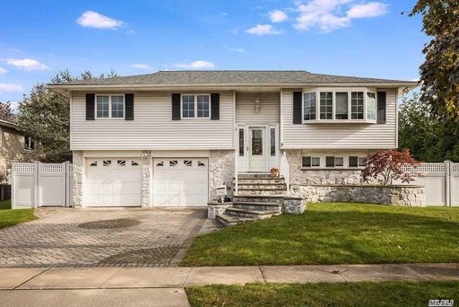 Image 1 of 34 for 9 Taft Avenue in Long Island, Bethpage, NY, 11714