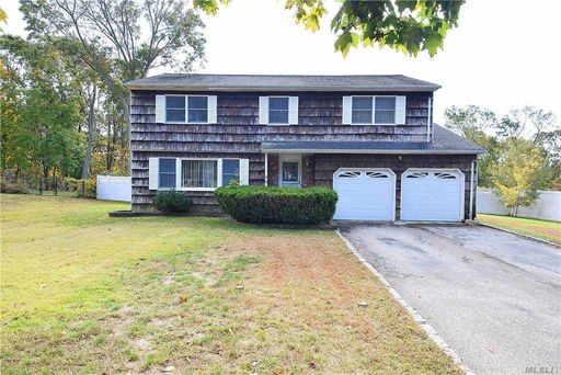 Image 1 of 16 for 8 Lonni Ln in Long Island, Smithtown, NY, 11787