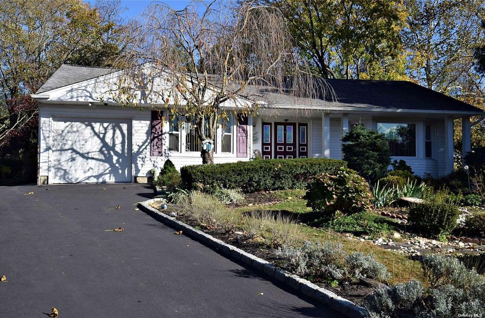 Image 1 of 32 for 46 Dorchester Road in Long Island, Smithtown, NY, 11787