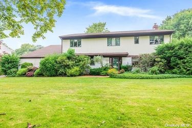Image 1 of 23 for 185 Bay Drive in Long Island, Woodsburgh, NY, 11598