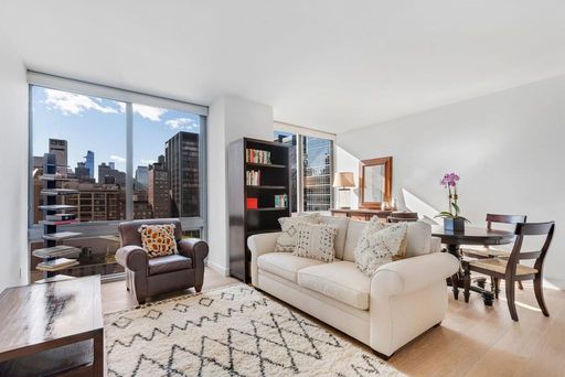 Image 1 of 5 for 225 West 60th Street #12A in Manhattan, NEW YORK, NY, 10023
