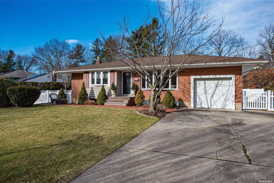 Image 1 of 24 for 2 Fisher Road in Long Island, Commack, NY, 11725
