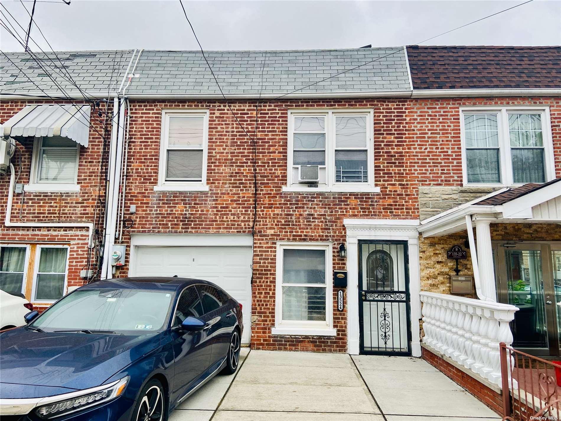 135-24 117 Street in Queens, South Ozone Park, NY 11420