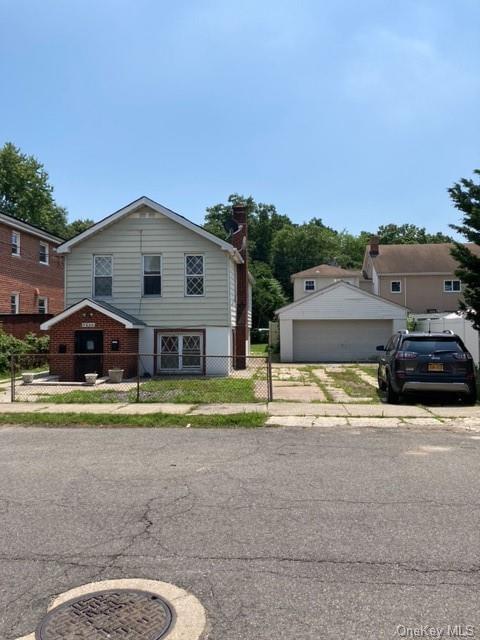 2580 Hollers Avenue in Bronx, Bronx, NY 10475
