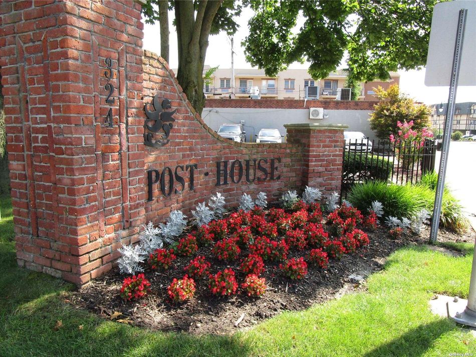 Image 1 of 22 for 324 Post  Ave #2-I in Long Island, Westbury, NY, 11590