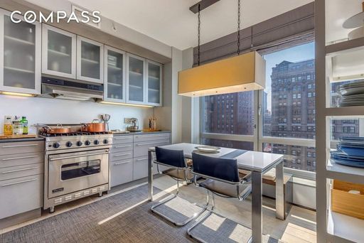 Image 1 of 14 for 30 West Street #32E in Manhattan, NEW YORK, NY, 10280
