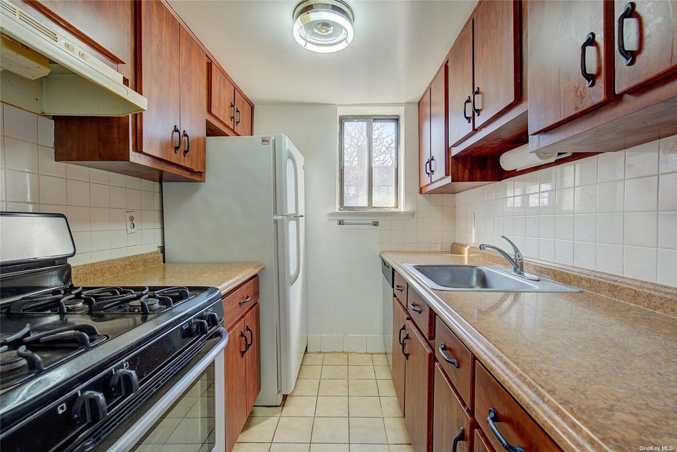 Image 1 of 12 for 180-16 Wexford Terrace #5D in Queens, Jamaica Estates, NY, 11432