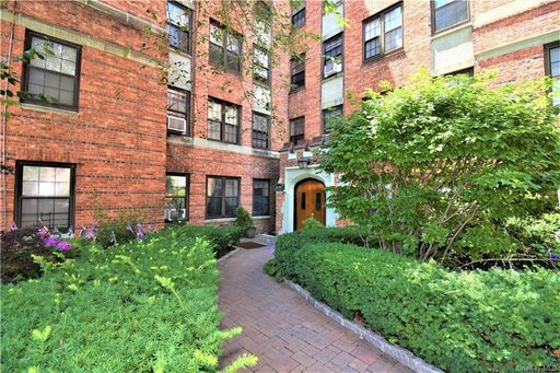 Image 1 of 14 for 808 Bronx River Road #2E in Westchester, Bronxville, NY, 10708