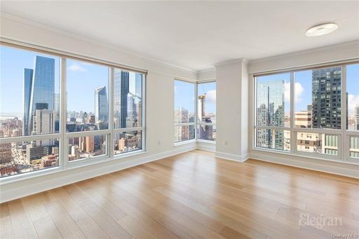 Image 1 of 13 for 350 W 42nd St #42A in Manhattan, Out Of Area Town, NY, 10036