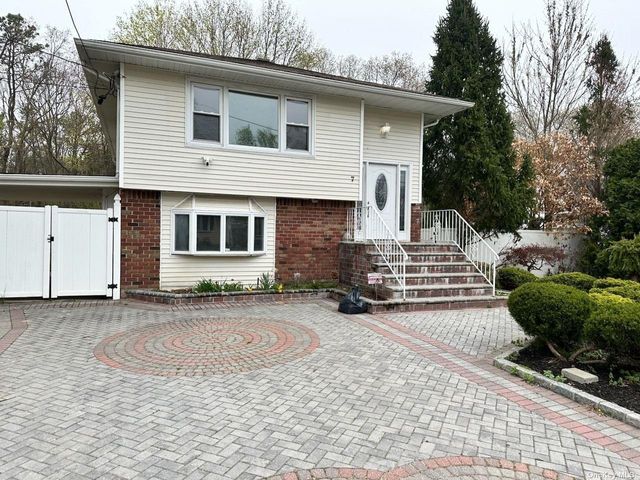 Image 1 of 31 for 7 13th Street in Long Island, Holbrook, NY, 11741