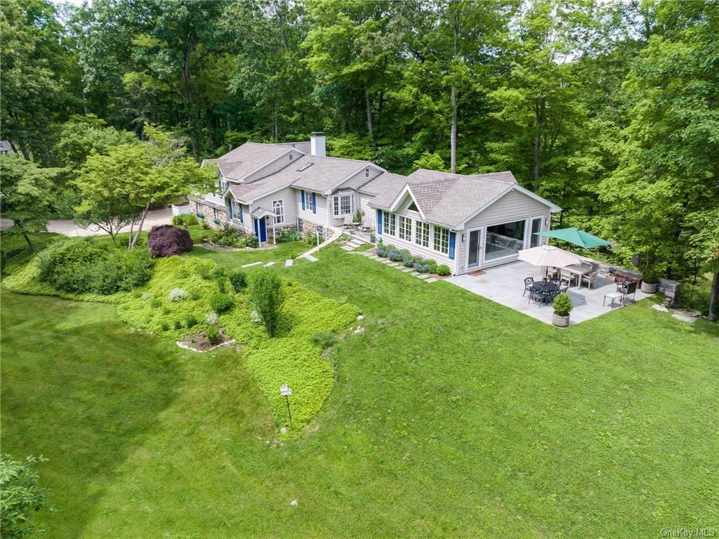 9 Lewis Road in Westchester, Bedford, NY 10576