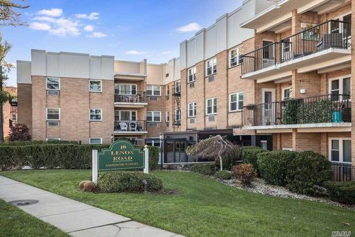 Image 1 of 31 for 10 Lenox Road #3-K in Long Island, Rockville Centre, NY, 11570
