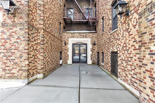 Image 1 of 8 for 90 Caryl Avenue #36 in Westchester, Yonkers, NY, 10705